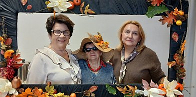Jesienna zabawa taneczna w Dziennym Domu Senior+