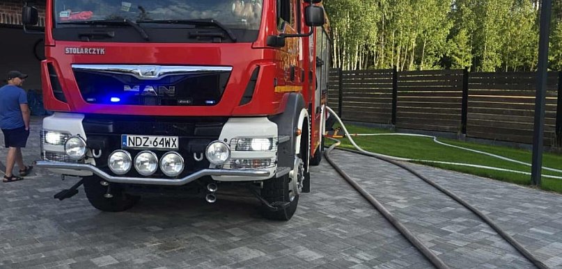 OSP Lidzbark znów w akcji. Zalana posesja w Jamielniku