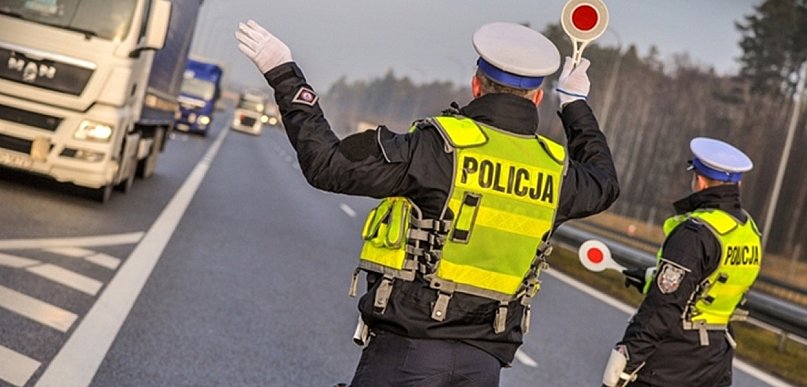 Skontrolowali łącznie 588 kierowców.